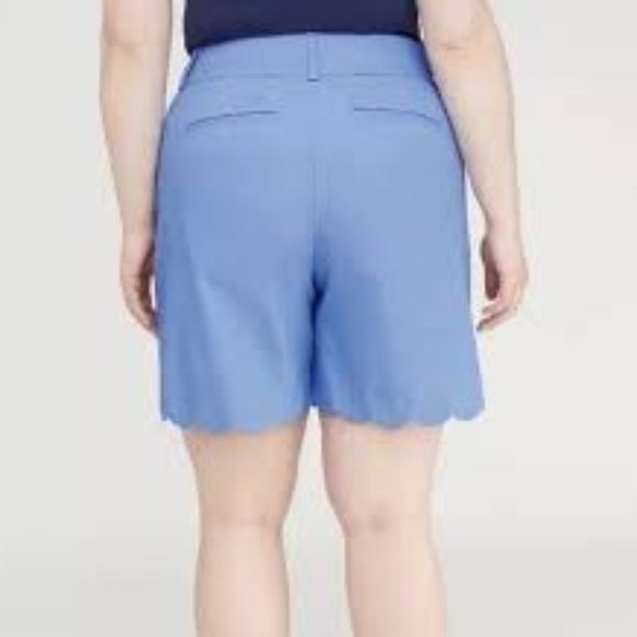 Lane Bryant The Allie Modern Stretch Scalloped Hem Shorts casual Size 16 - Picture 2 of 4